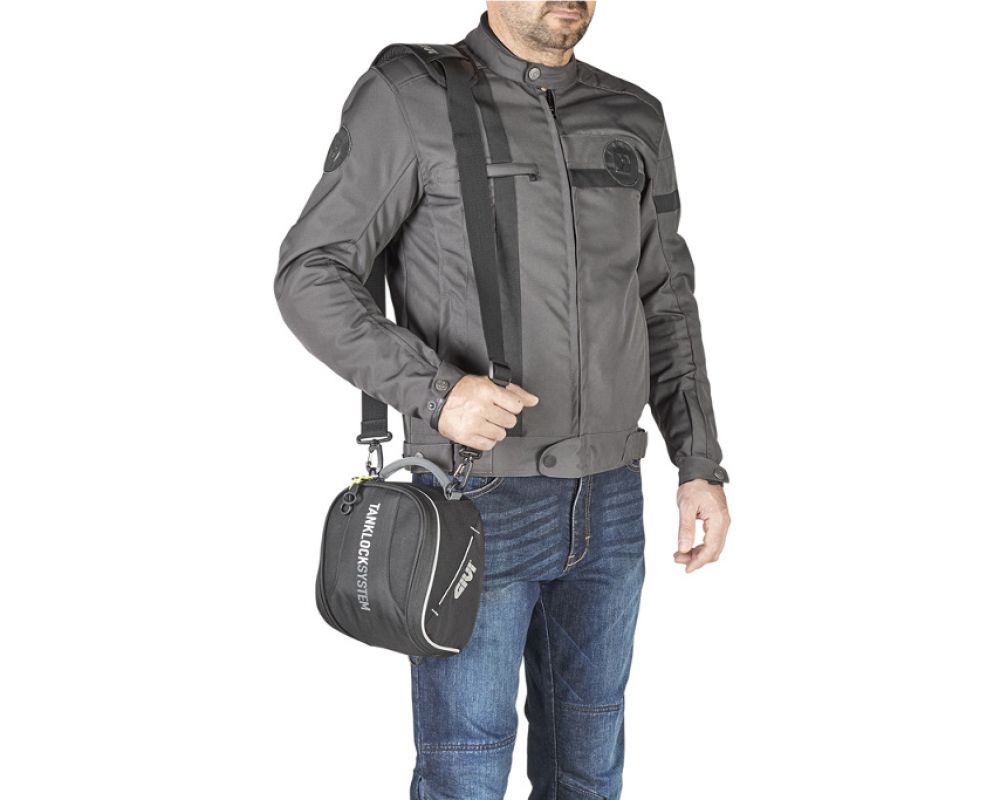 GIVI Tanklock EA123 tank bag MotoExpert