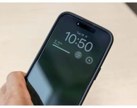ΑΞΕΣΟΥΑΡ QUAD LOCK® - προστατευτικό οθόνης Samsung S25 -  ΑΞΕΣΟΥΑΡ QUAD LOCK® - προστατευτικό οθόνης Samsung S25 -