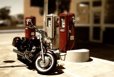 Βελτίωση Αυτονομίας στη Μοτοσυκλέτα – Πώς να Καίτε Λιγότερο Καύσιμο