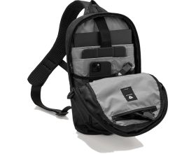 ΤΣΑΝΤΑΚΙ ΩΜΟΥ REVIT - Lear black 10L χιαστί  - 