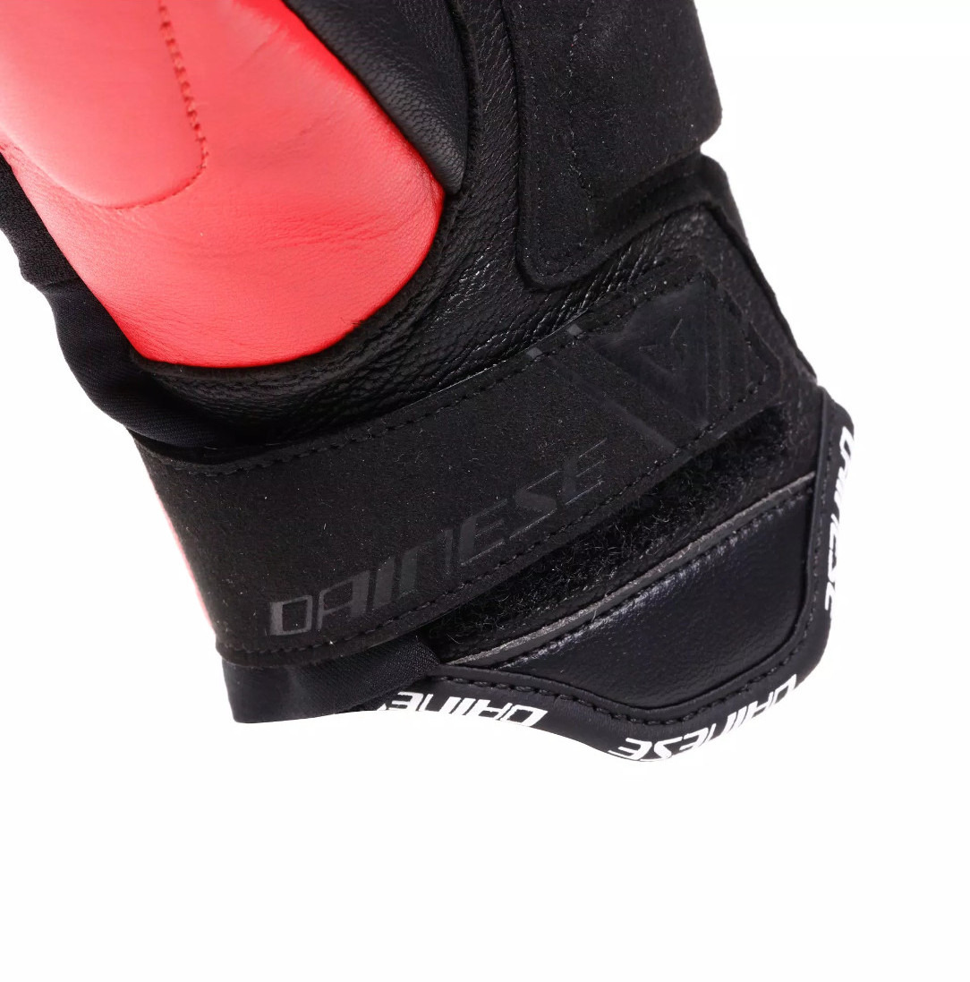 Dainese Reacto Carbon Short εφαρμογή και αίσθηση