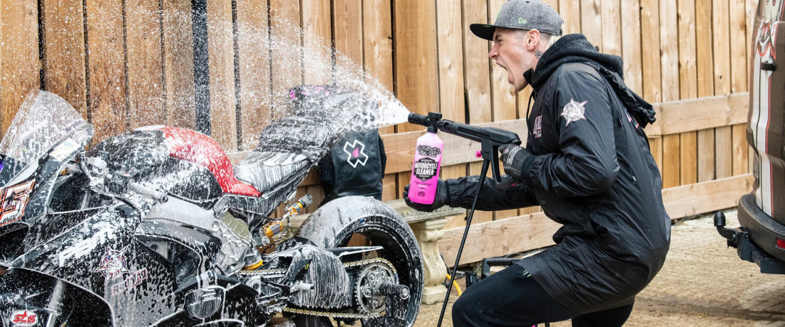Muc-Off Pressure Washer Motorcycle Bundle αξεσουάρ και λόγχες καθαρισμού
